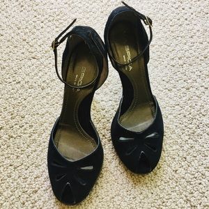 Beautiful black heels